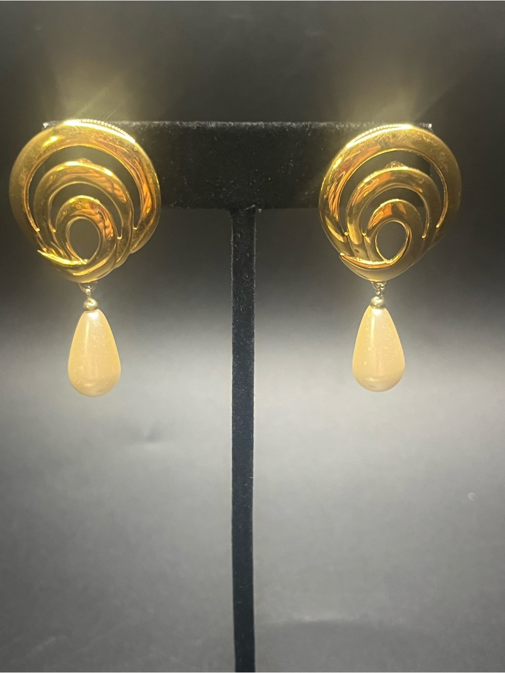 Vintage Napier Gold Tone Faux Pearl Teardrop Dangle Earrings